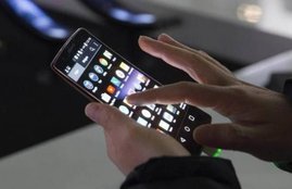 What is the use of old phone?, What can I do with my old Android phone?, What should I do with a second phone?