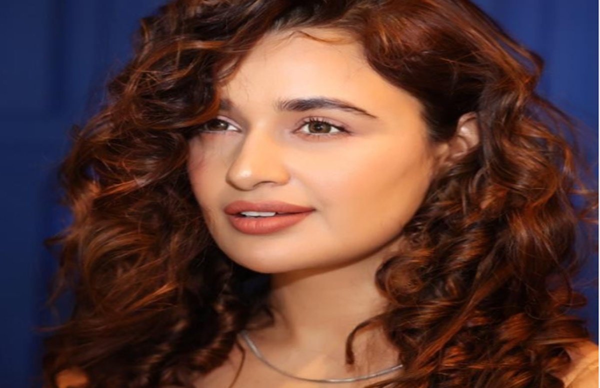 yuvika chaudhary, munmun dutta, yuvika chaudhary tv actress