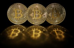 Bitcoin Price : दुनिया की सबसे बड़ी क्रिप्‍टोकरेंसी में चार महीने की सबसे बड़ी तेजी, आखि‍र कितने हुए दाम