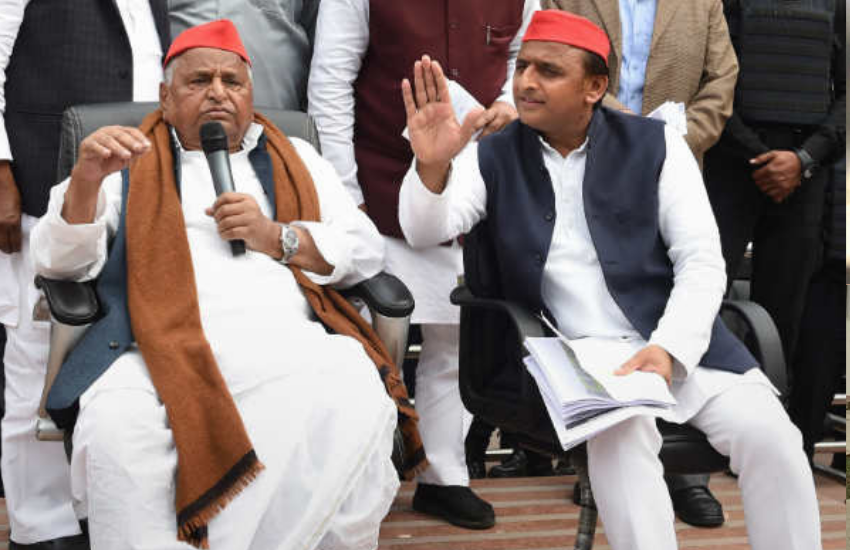 Mulayam Singh Yadav, Akhilesh Yadav