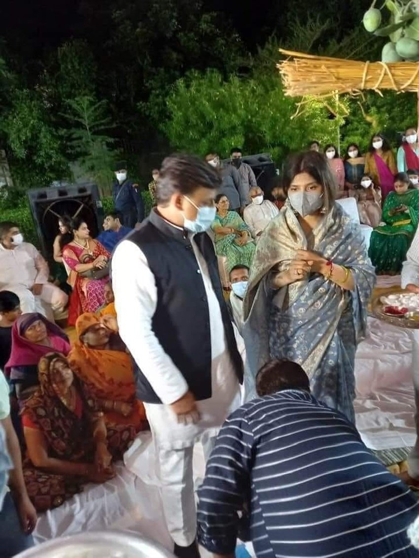 Dimple Yadav, Akhilesh Yadav SP, Mulayam Singh second wife