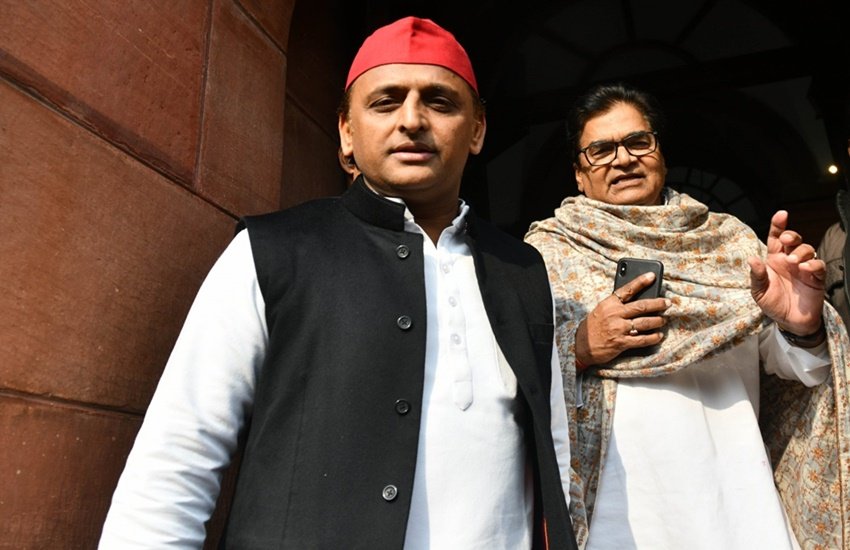 Dimple Yadav, Akhilesh Yadav SP, Mulayam Singh second wife