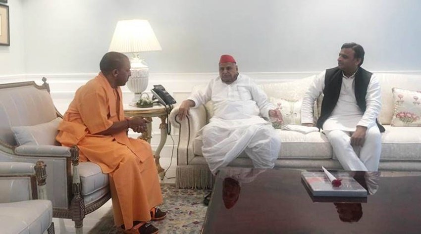 Yogi Aditya Nath, Akhilesh Yadav SP, Mulayam Singh second wife