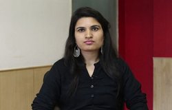 बिना कोचिंग के निधि सिवाच ने क्लियर किया UPSC एग्जाम, छह महीने के लिए खुद को घर में कर लिया था बंद, आज हैं IAS