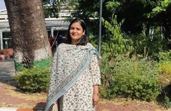 इंजीनियर की नौकरी छोड़कर UPSC की तैयारी करने वाली नमिता छठे प्रयास में बनीं IAS, बोलीं- दूसरे की रणनीति कॉपी करने से नहीं होगा फायदा