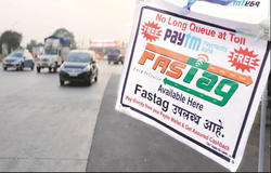 सावधान: Fastag अकाउंट के नाम पर हो रही है ठगी, युवक के अकाउंट से हैकर्स ने उड़ाए एक लाख रुपए