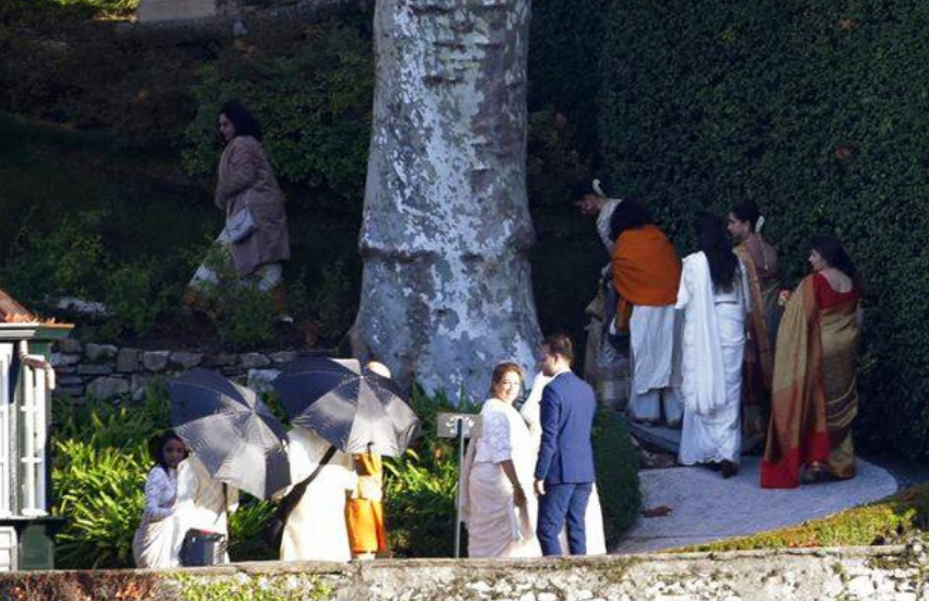 Deepika Padukone, Ranveer Singh's royal wedding pic