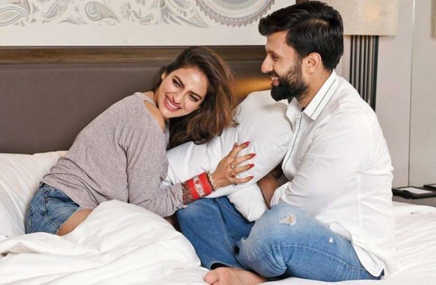 टीएमसी सांसद नुसरत जहां ने हाल ही में अपने पति निखिल जैन से अलग होने का ऐलान किया। दोनों की शादी 2 साल भी नहीं चल पाई।