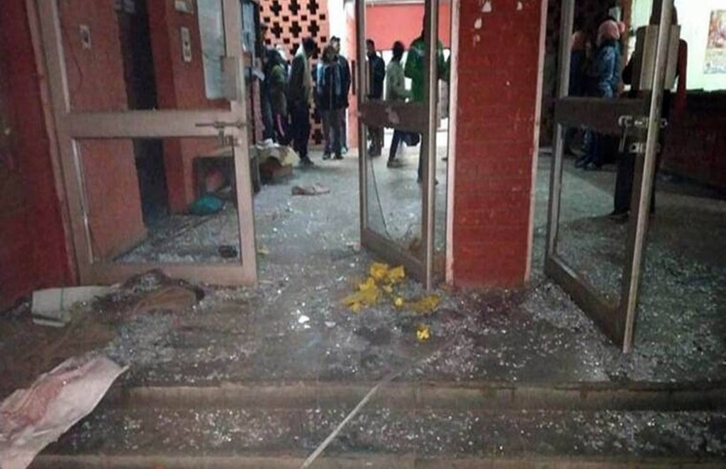 JNU Violence, Google