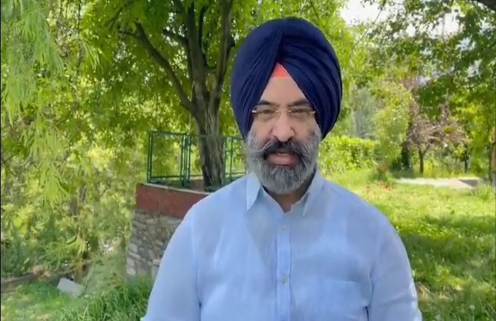 Republic tv, Akali Dal,Farm law