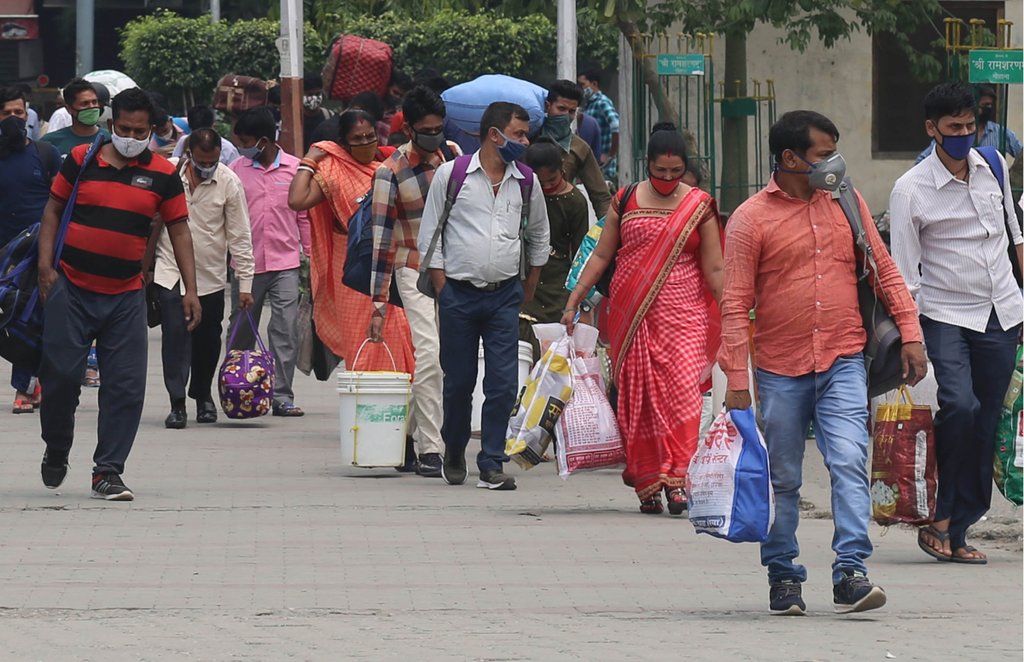 Migrants