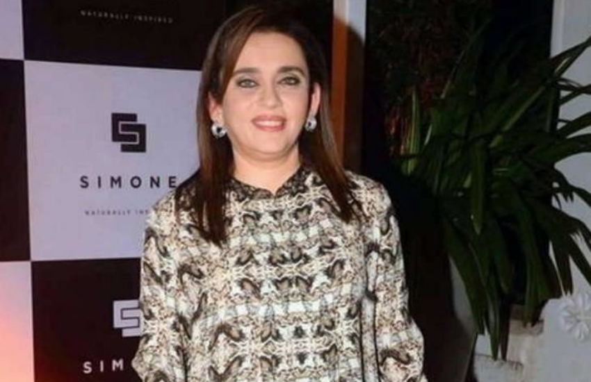 ममता दलाल न केवल धीरूभाई अंबानी इंटरनेशनल एजूकेशन में प्राइमरी की टीचर हैं, बल्कि वो स्कूल का एडमिन डिपार्टमेंट भी देखती हैं। (<a href=" https://www.jansatta.com/photos/lifestyle-gallery/nita-ambani-salary-was-spent-in-dinner-itself-mukesh-ambani-wife-was-earning-very-little/1756642/"> नीता अंबानी की सैलेरी डिनर में ही हो जाती थी खर्च, तब सिर्फ इतना कमाती थीं मुकेश अंबानी की पत्नी </a> )