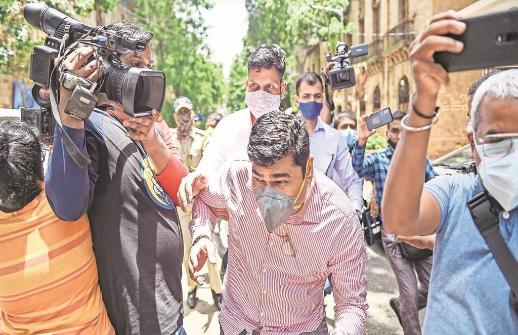 Anil Deshmukh, money laundering case, Anil Deshmukh money laundering, Enforcement Directorate, Shri Sai Shikshan Sanshtha Trust, Sachin Waze, Kundan Shinde, Sanjeev Palande, mumbai news, mumbai latest news, mumbai today news, mumbai local news, new mumbai news, mumbai today news, latest mumbai news, jansatta