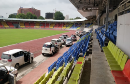 Pune, Parking on Athletic track, Shivchhatrapati Sports Complex, Sports Minister, Sharad Pawar