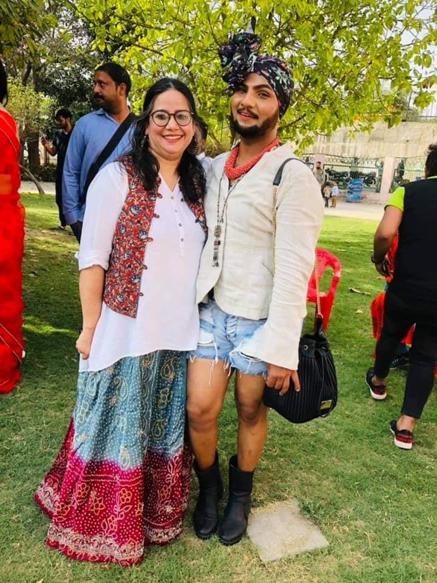 बच्चों के जन्म के बाद चीजें और बिगड़ती चली गईं। पति अकसर उनसे कहता कि अपनी जान क्यों नहीं दे देती। पति के तानों से तंग आकर एक दिन सदफ ने जहर खा लिया।