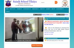 Sainik School Recruitment 2021: सैनिक स्कूल में निकलीं नौकरी, 50 साल तक के कैंडिट्स कर सकते हैं आवेदन