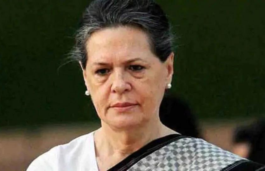 Sonia Gandhi, Rajiv Gandhi, Rahul Gandhi, Priyanka Gandhi, Indira Gandhi