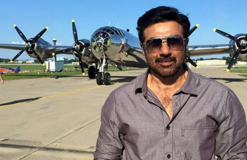 Sunny Deol, Karan Deol, Pooja Deol