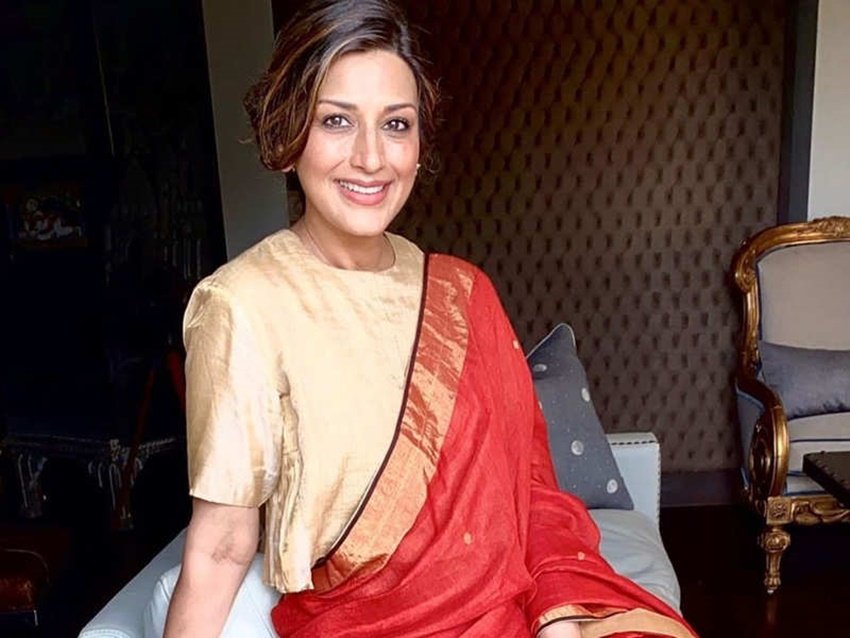 हालांकि 2013 में सोनाली बेंद्रे ने फिर से वापसी की। वन्स अपॉन अ टाइम इन मुंबई अगेन में उन्होंने काम किया। हालांकि फिल्म और उनका काम दोनों ही लोगों को कुछ कास पसंद नहीं आया। (यह भी पढ़ें: <a href=