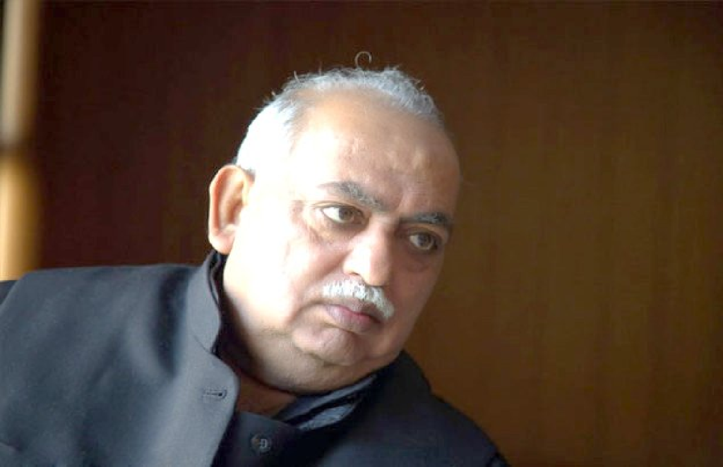 UP News, Raebareli, Munawwar Rana, Urdu poet, Son Tabrez shot