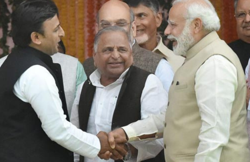 Akhilesh Yadav - Narendra Modi