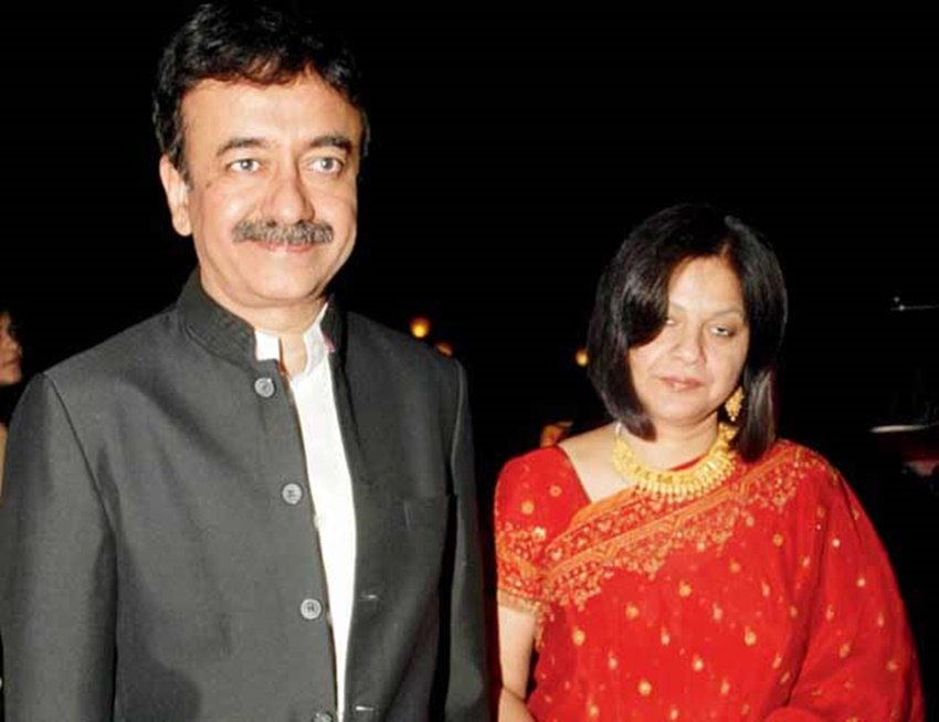 राजकुमार हिरानी की पत्नी मंजीत लांबा एयर इंडिया में पायलट हैं।