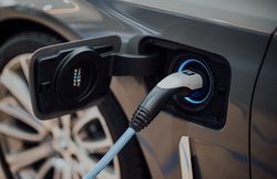 इलेक्ट्रिक कार खरीदने पर मिलेगी 1.5 लाख की सब्सिडी, इस राज्य ने लागू की नई E Vehicle पॉलिसी