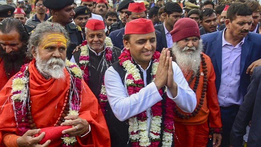 Dimple Yadav, Akhilesh Yadav SP, Mulayam Singh second wife