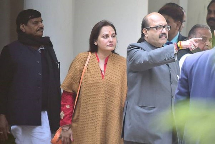 समाजवादी पार्टी की सांसद रह चुकीं जया प्रदा ने 1986 में श्रीकांत नहाटा से शादी की थी। शादी के बाद दोनों अलग हो गए। इस शादी से जया प्रदा की कोई संतान नहीं हुई।