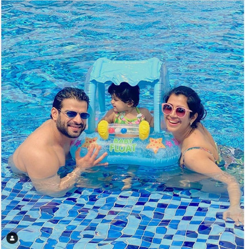 करण पटेल की पत्नी अंकिता भार्गव भी टीवी की सुपरस्टार एक्ट्रेस थीं। अंकिता ने भी प्रेगनेंसी के दौरान ही टीवी इंडस्ट्री को अलविदा कह दिया था।