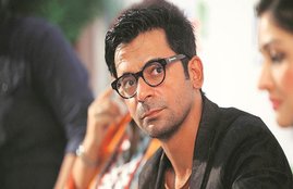 sunil grover, sunil grover age, gutthi