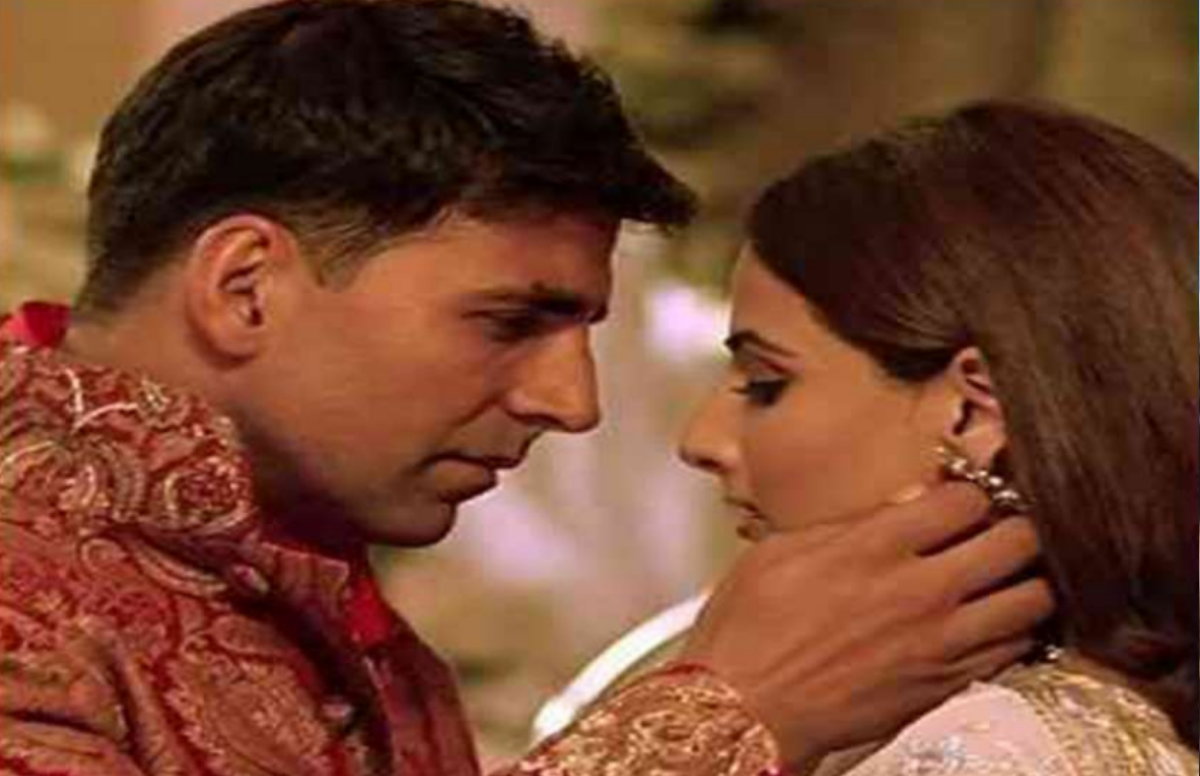 बॉलीवुड के खिलाड़ी कुमार यानी अक्षय कुमार (Akshay Kumar) की तरह उनकी एक्ट्रेसेस भी बेहद बोल्ड होती हैं। हर मुद्दे पर जिस तरह अक्षय अपनी बेबाकी से राय देते हैं, वैसे ही उनकी एक एक्ट्रेस भी मानी जाती है। इस एक्ट्रेस ने एक बार अपनी प्रेग्नेंसी की खबरों और सवालों पर इतनी नाराज हो गई थी कि कह डाला था कि वह बच्चे पैदा करने की मशीन नहीं हैं। क्या था ये मामला आइए आपको भी बताएं।
