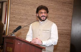 waris pathan, lalu yadav