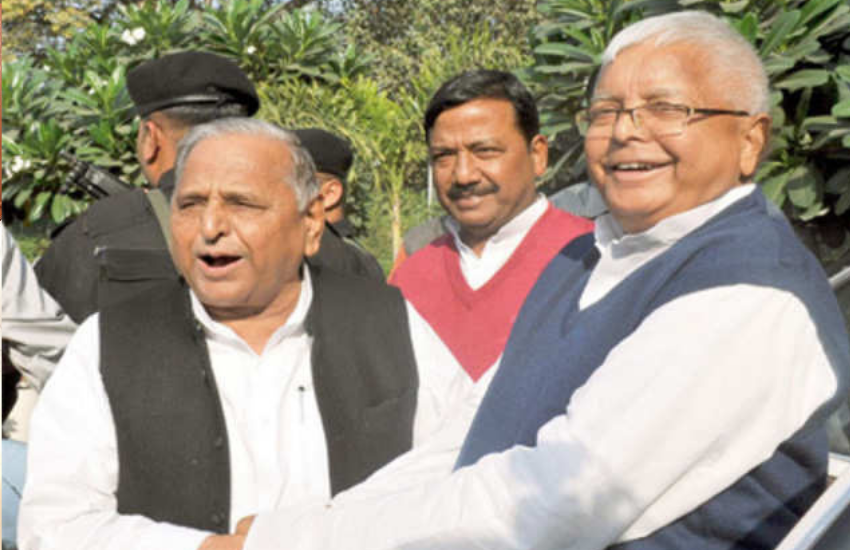 न्यूज नेशन के साथ बात करते हुए लालू ने कहा था कि, पिता मुलायम बुढ़ा गए हैं, इसलिए उनको आराम करने को कहा गया है। लालू ने कहा कि मुलायम उनसे राजनीति में सीनियर हैं। लालू ने खुद की तरीफ करते हुए कहा कि वह तो अभी बहुत जवान हैं।