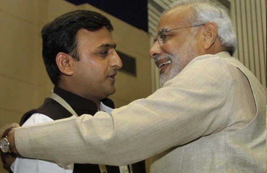 समाजवादी पार्टी (SP) के अध्यक्ष अखिलेश यादव (Akhilesh Yadav) ने प्रधानमंत्री नरेंद्र मोदी (Narendra Modi) की नीतियों और सोच को लेकर एक बार इतने झल्ला गए थे कि मोदी के साथ उनकी चाय को भी बकवास बता दिया था। अखिलेश यादव ने मोदी की कार्यप्रणाली पर उंगली उठाते हुए उनकी नीतियों को जनता विरोधी बता दिया था। अखिलेश एक बार मोदी के साथ चाय पर चर्चा करने दिल्ली गए थे और वहां से लौटने के बाद कुछ ऐसा कहा कि जिसे सुनकर सभी दंग रह गए थे।