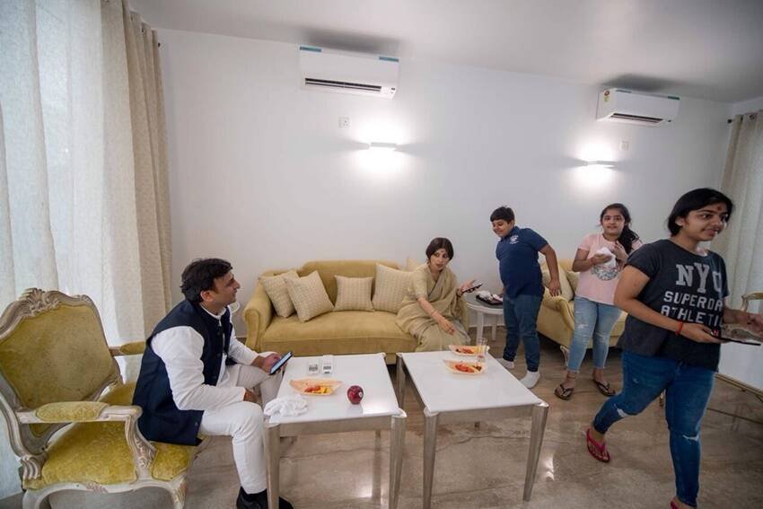 अखिलेश यादव, जगदंबिका पाल और राजनाथ सिंह की तीन-तीन संताने हैं।