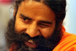 जल्द पतंजलि का प्रचार करते दिखेंगे क्रिकेटर और अभिनेता, बाबा रामदेव ने 15 साल बाद लिया यह&nbsp;फैसला