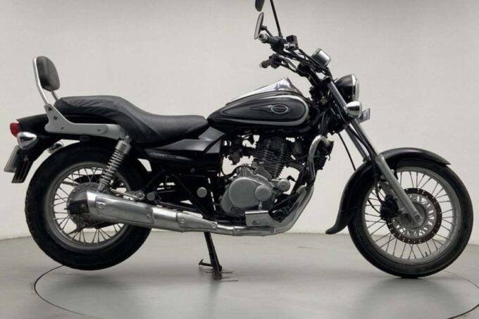 Bajaj Avenger 220