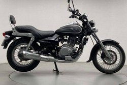ये कंपनी 24 हजार में दे रही Bajaj Avenger 220 क्रूजर बाइक, साथ मिलेगी मनी बैक गारंटी