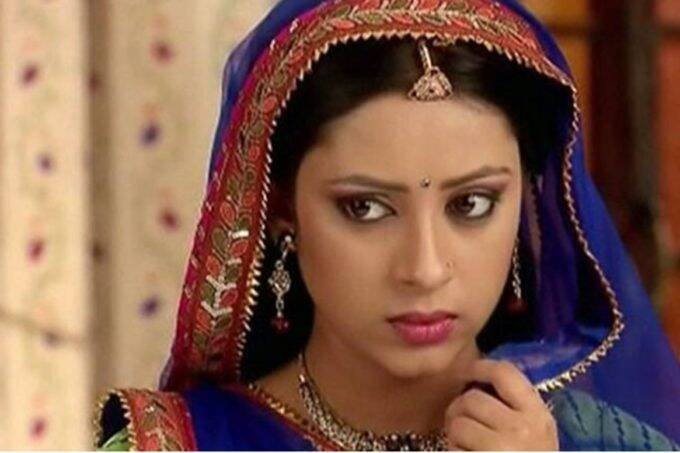 pratyusha banerjee, प्रत्युषा बनर्जी, Pratyusha, Pratyusha Family, Pratyusha Mom Dad, Balika Vadhu Ki Anandi,