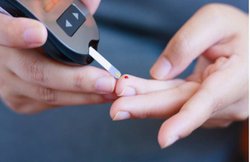 ब्लड शुगर लेवल को कैसे करें मॉनिटर? जानिये कितना होता है नार्मल रेंज
