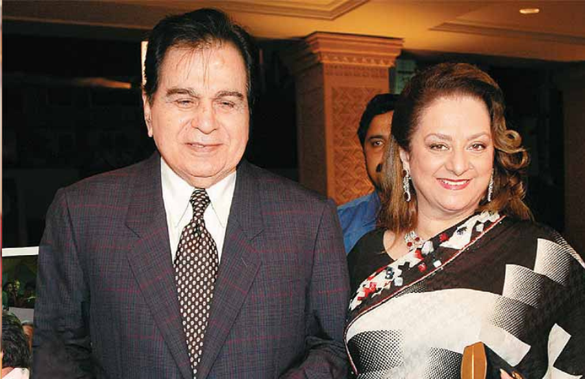 लिजेंड्री कलाकार दिलीप कुमार (Dilip Kumar) की मौत के बाद बॉलीवुड की त्रिमूर्ति का एक हिस्सा भी खत्म हो गया। बॉलीवुड में दिलीप कुमार, देव आनंद (Dev Anand)और राज कपूर (Raj Kapoor) के त्रिमूर्ति का तगमा दिया गया था। दो मूर्तियां पहले ही इस दुनिया से जा चुकी थीं और अब दिलीप कुमार के बाद ये आखिरी मूर्ति ही जमींदोज हो गई। एक उम्दा कलाकार होने के साथ दिलीप कुमार एक सच्चे दशेभक्त भी थे और जब कारगिल युद्ध हो रहा था तो वह बेहद परेशान हो गए थे। कारगिल युद्ध रोकने के लिए दिलीप कुमार ने सीधे पाकिस्तानी पीएम नवाज शरीफ (Nawaz Sharif) को फोन कर दिया था।