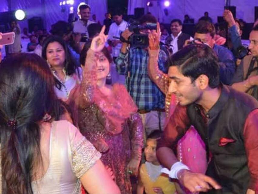 Dimple Yadav, Akhilesh Yadav SP, Mulayam Singh second wife