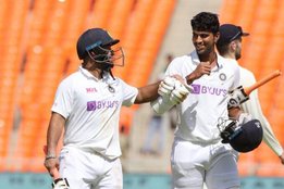 indvseng-washington-sundar-injured-his-finger-and-ruled-out-from-england-series-after-avesh-khan-shubhman-gill-also-ajinkya-rahane-is-not-fit