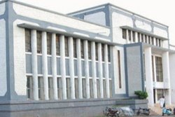 जिस MP में BJP सरकार, वहां ABVP के विरोध के बाद वेबिनार से दो घंटे पहले विवि बाहर, SP ने भी चेताया- भावनाएं आहत कीं तो होगा&nbsp;ऐक्शन