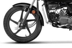 Hero Splendor Plus: 1,794 रुपये की EMI पर घर ले जाएं ये बाइक, देती है 63 kmpl का माइलेज