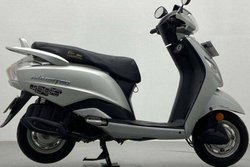 25 हजार में खरीदें Hero maestro Edge, 65 kmpl माइलेज के साथ मिलेगी मनी बैक गारंटी