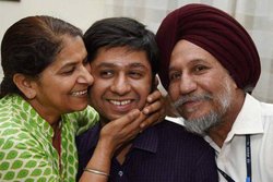 UPSC: जसमीत सिंह संधू ने परीक्षा में पाई थी तीसरी रैंक, तैयारी के लिए देते हैं यह सलाह