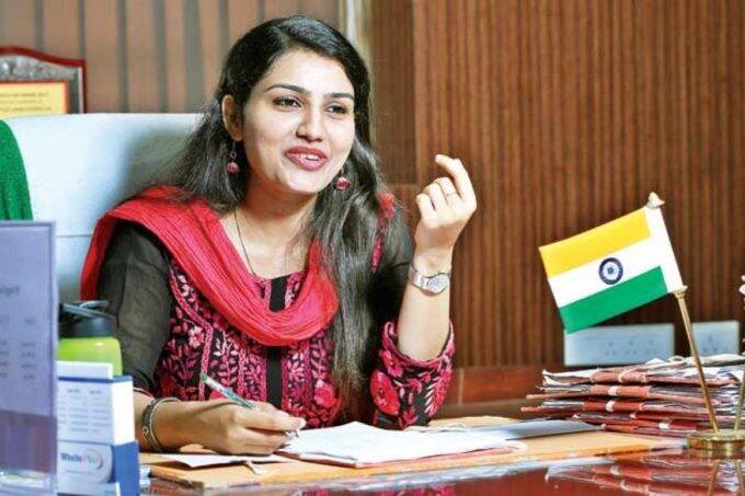 UPSC IAS, UPSC Topper, UPSC Topper Story, UPSC 2014 Topper