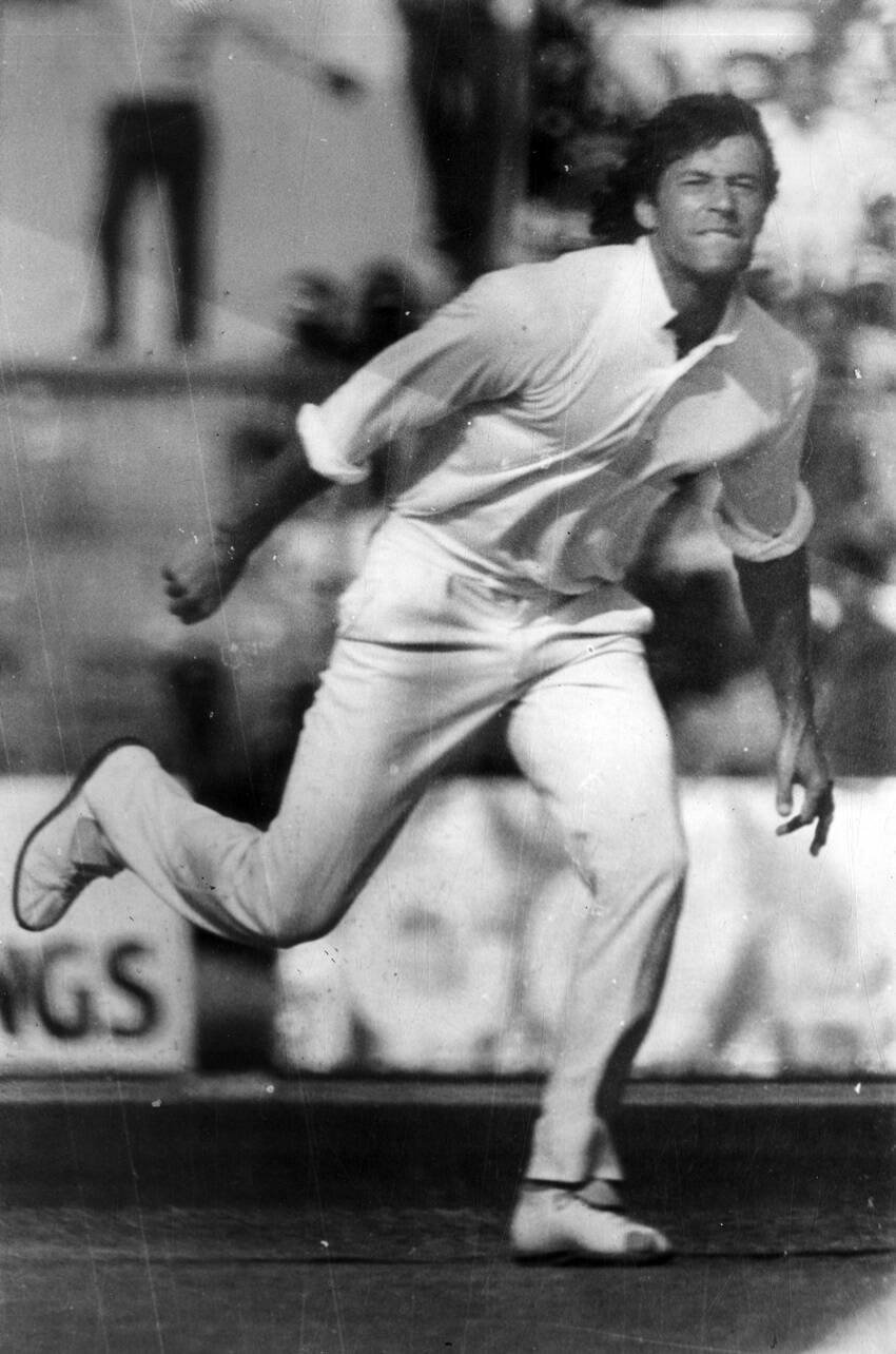 Kapil Dev, Imran Khan